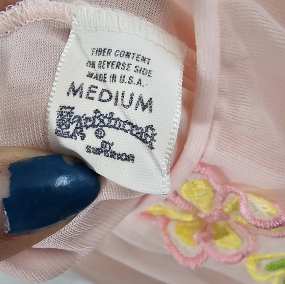 1960s vintage nightgown - Picture 6 of 8